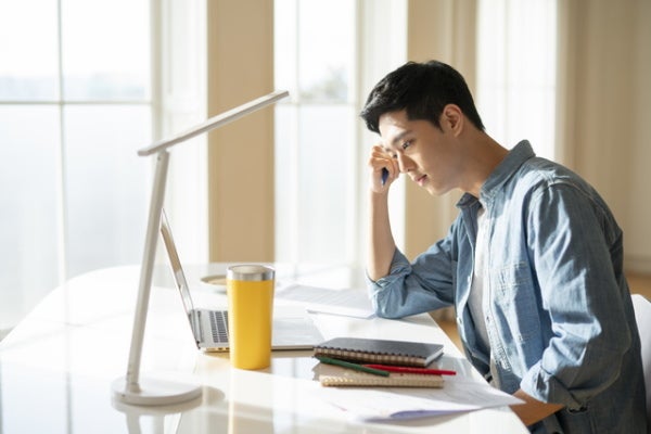 仕事をしたくない そう感じてしまう原因と改善方法を解説 Net Money 個人投資家のための経済金融メディア 仕事をしたくない そう感じてしまう原因と改善方法を解説 Net Money 個人投資家のための経済金融メディア