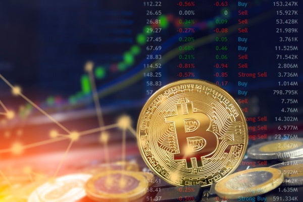 ビットコインの現在と過去10年のチャート|1BTCはいくらから取引できる?