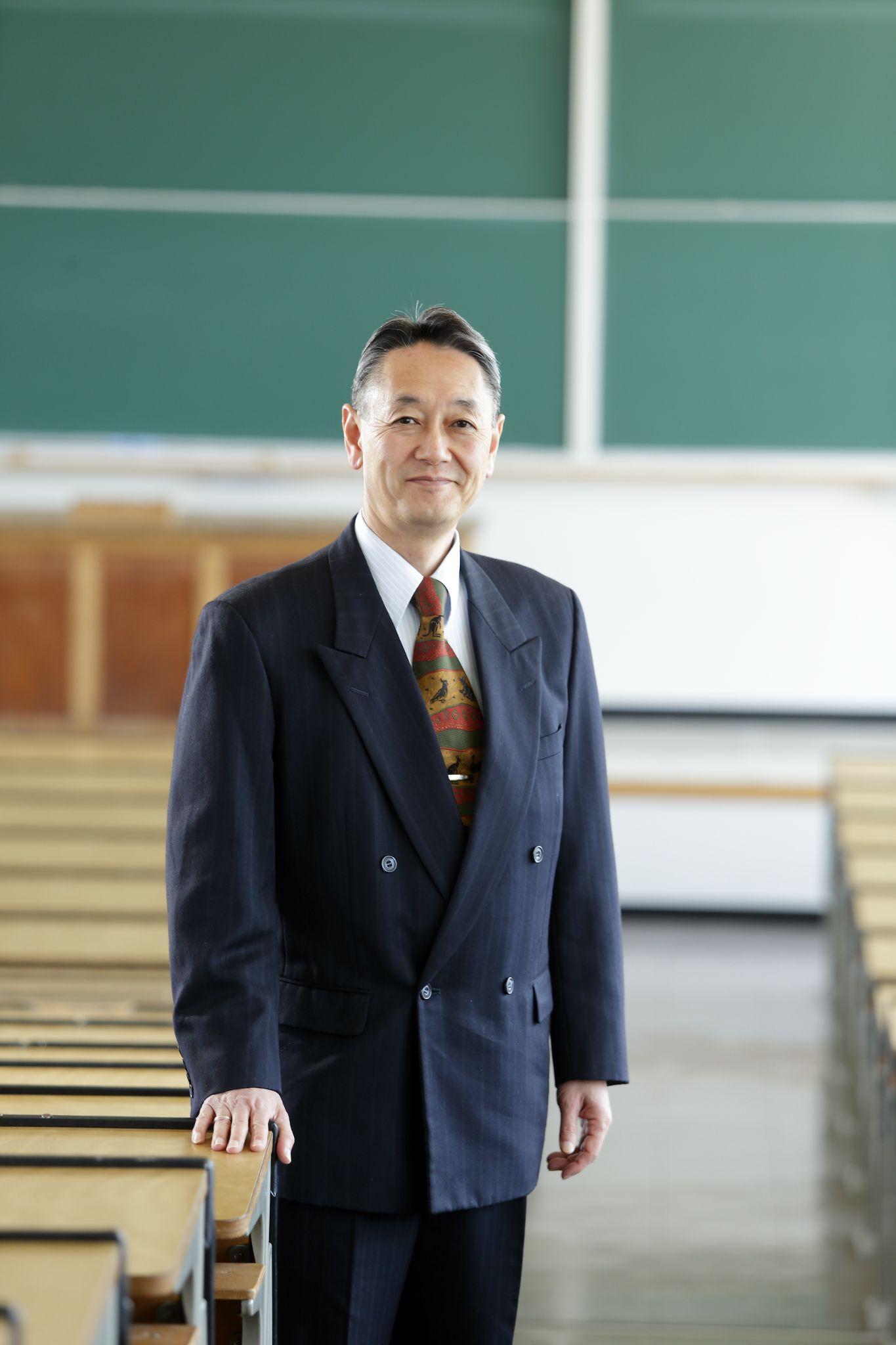 糸井 重夫(いとい しげお) 教授