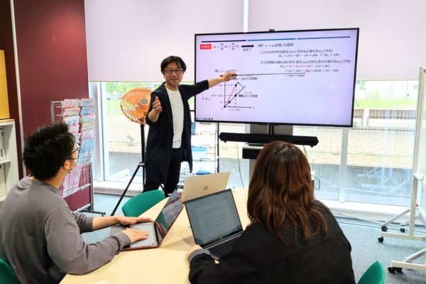 遠藤 秀紀(えんどう ひでき) 教授