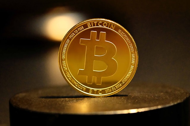 Coincheckとgmoコインを徹底比較 手数料 取扱通貨数の違いも解説 Coincheckとgmoコインを徹底比較 手数料 取扱通貨数の違いも解説